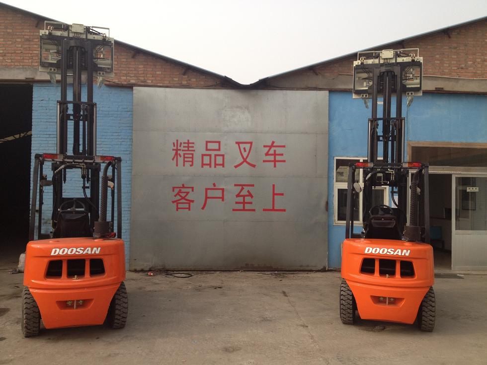 斗山棉花夾包機(jī)